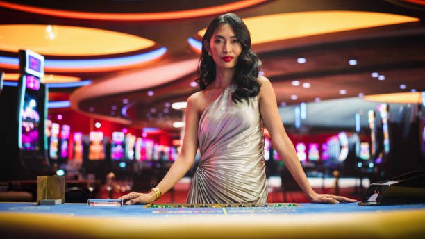mmkburme တိုက်ရိုက်ကာစီနို Real Dealer နှင့် HD Streaming Live Baccarat Table